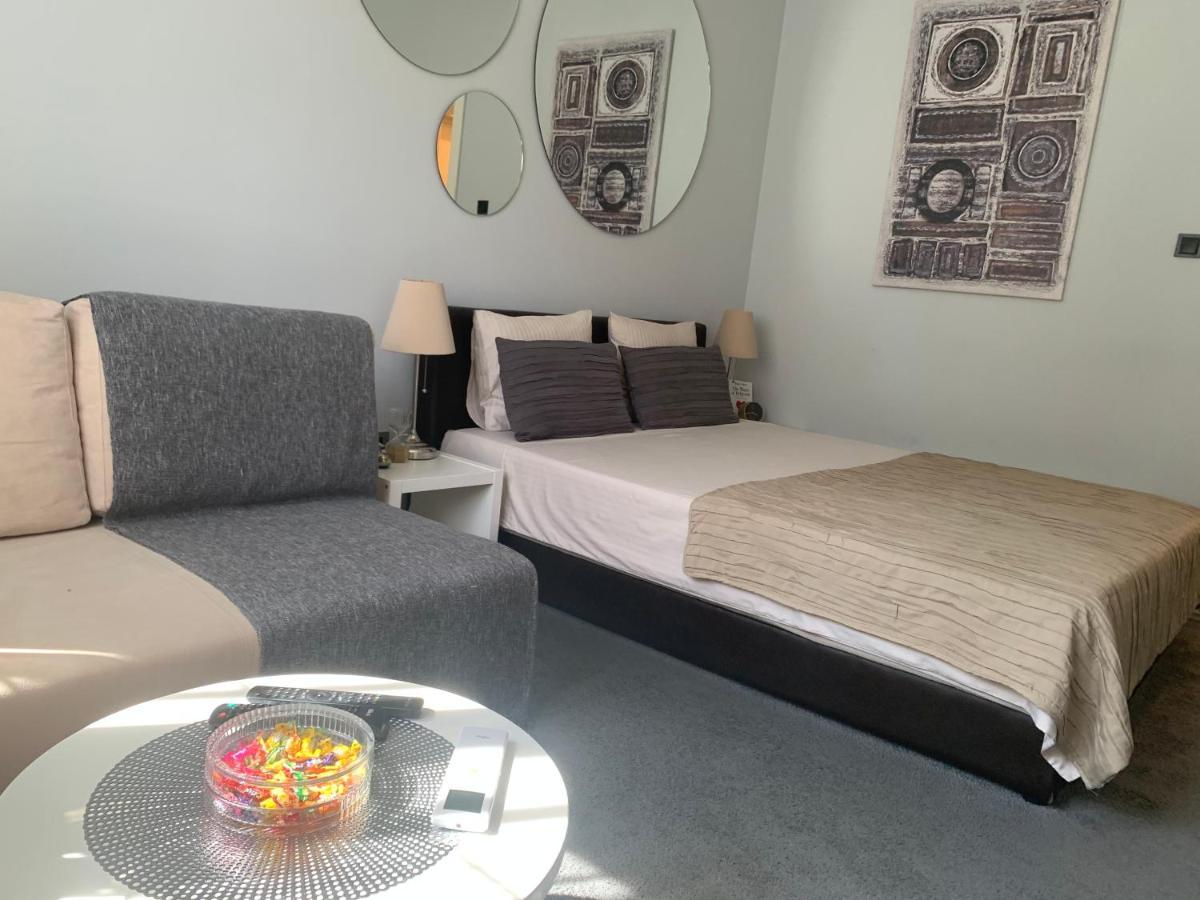 Apartment Skadarlija Belgrado Buitenkant foto